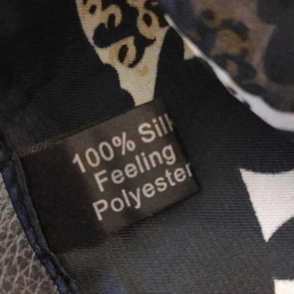 Vintage Scarf - Picture 5 of 5